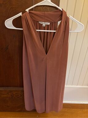 Green Envelope Dusty Rose Halter V-Neck Top